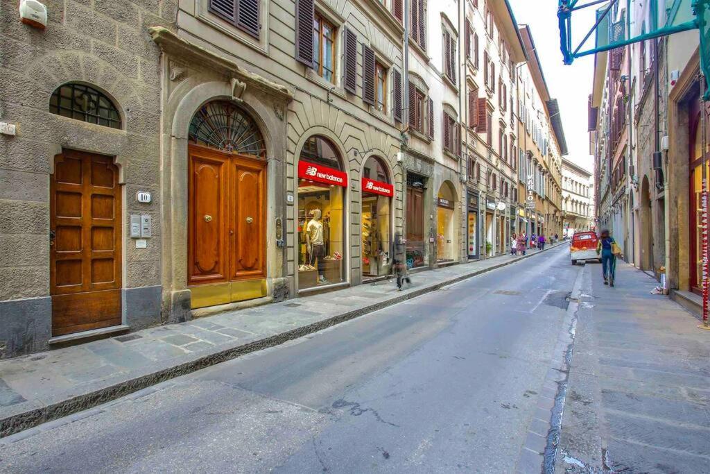 Hidden Gem Near Ponte Vecchio & Piazza Del Duomo Apartment Florence Luaran gambar